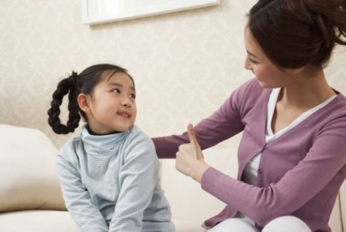 Phương pháp dạy con của người Nhật là khen ngợi con cái khi cần